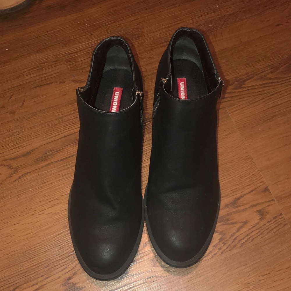 Black Booties